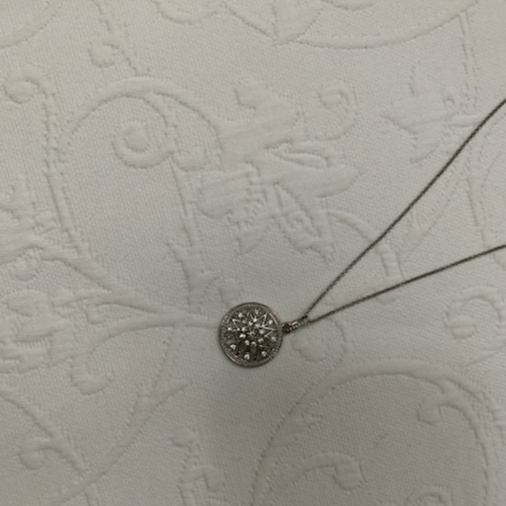 Necklace - Picture 5 of 5